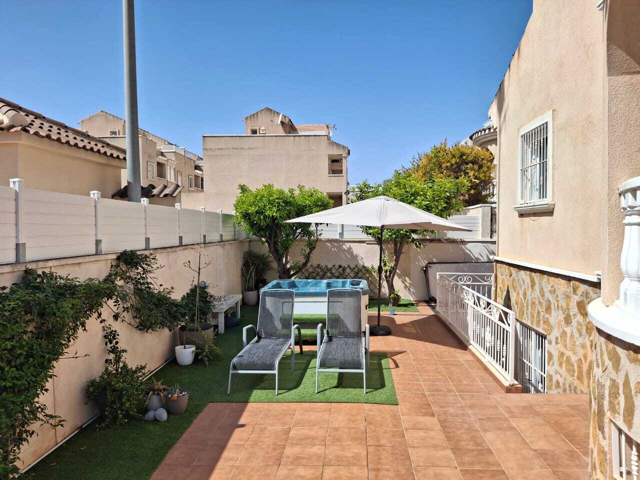 4 Bedroom Villa for Sale in Ciudad Quesada